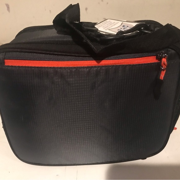 Ultra Arctic zone original expandable lunch box. New with tag. - Picture 6 of 12